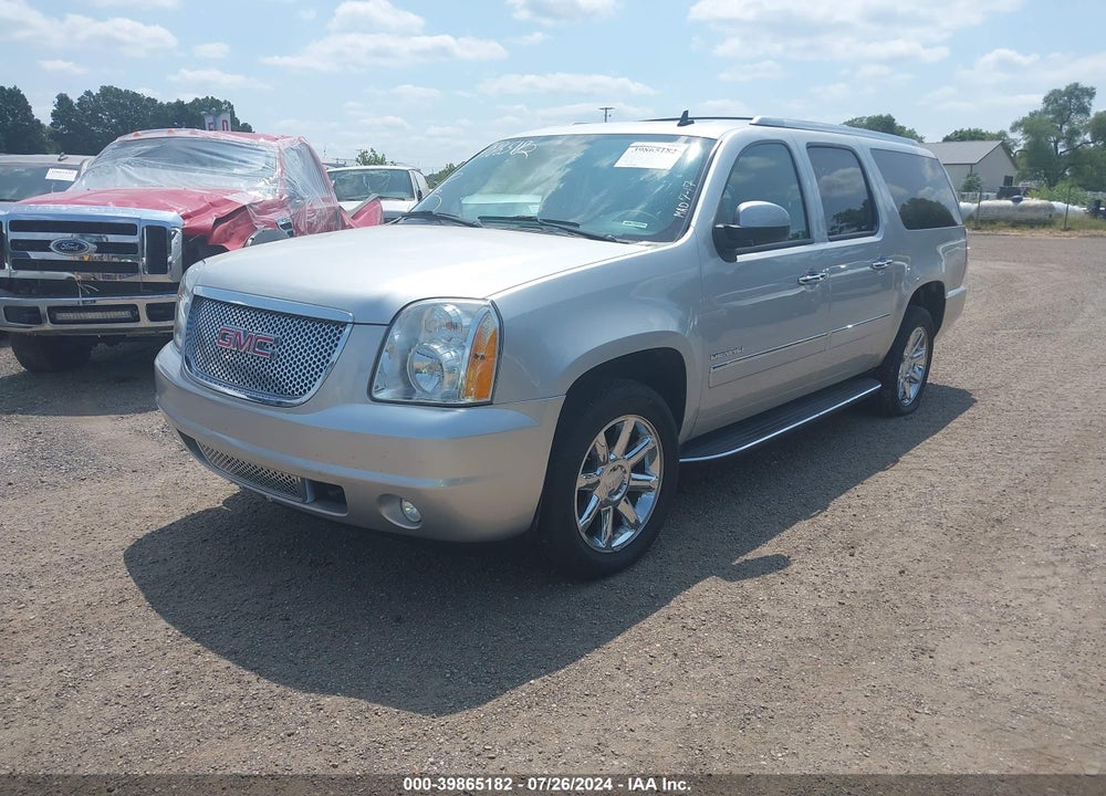 2013 GMC YUKON XL 1500 DENALI VIN: 1GKS2MEF9DR370750