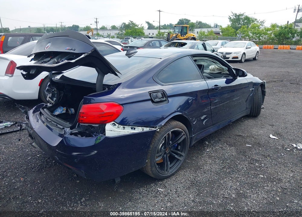 2017 BMW M4 VIN: WBS3R9C36HA014237