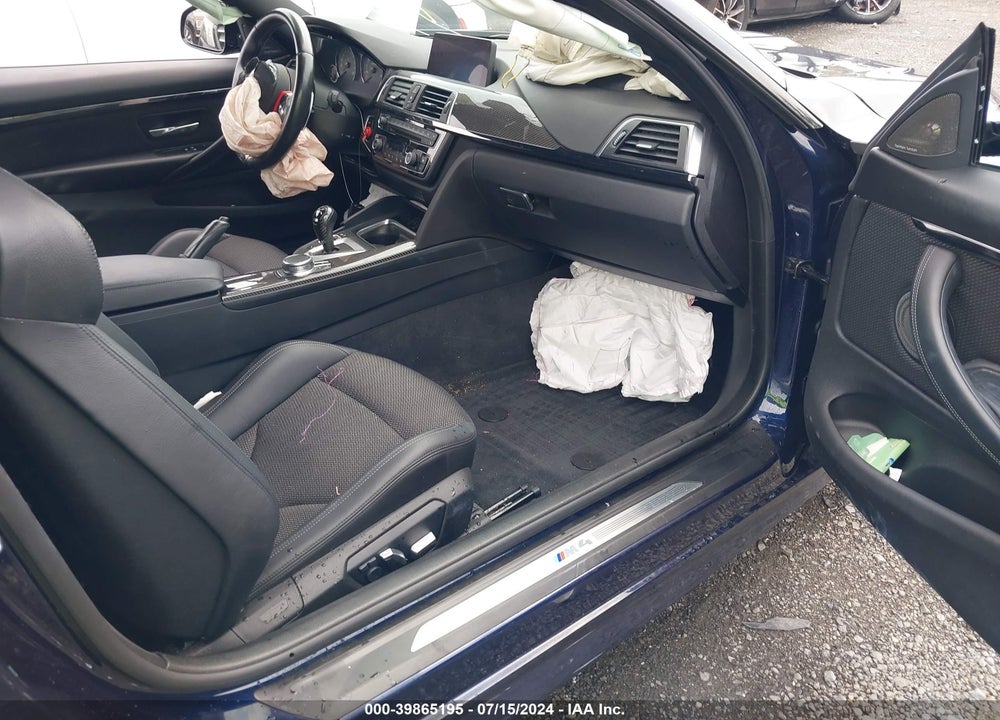 2017 BMW M4 VIN: WBS3R9C36HA014237