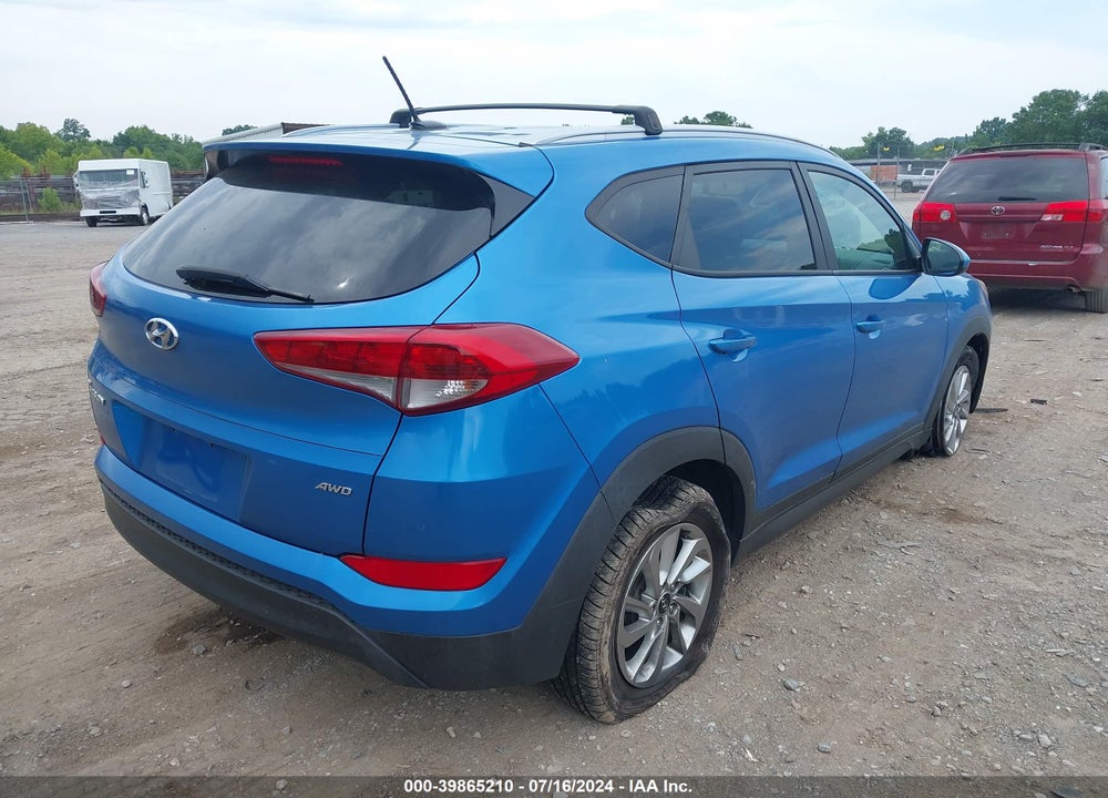 2016 HYUNDAI TUCSON SE VIN: KM8J3CA44GU215541