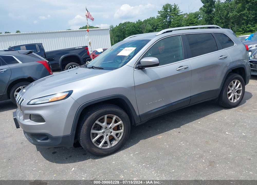 2017 JEEP CHEROKEE LATITUDE 4X4 VIN: 1C4PJMCB7HW565838