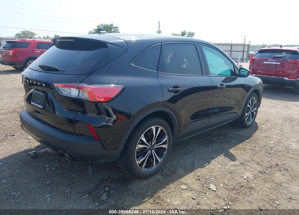 2021 FORD ESCAPE SE VIN: 1FMCU0G62MUA25486