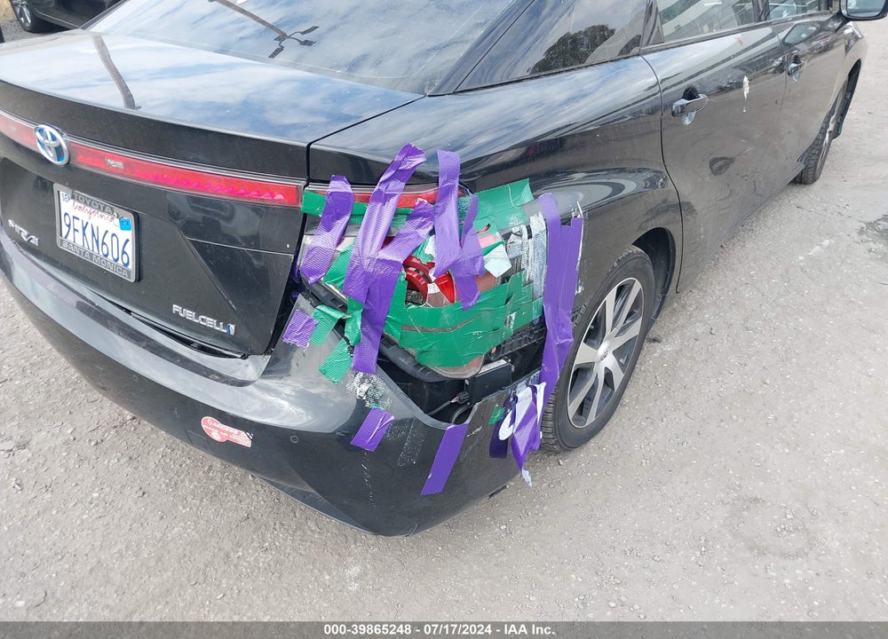 2017 TOYOTA MIRAI VIN: JTDBVRBD2HA002210