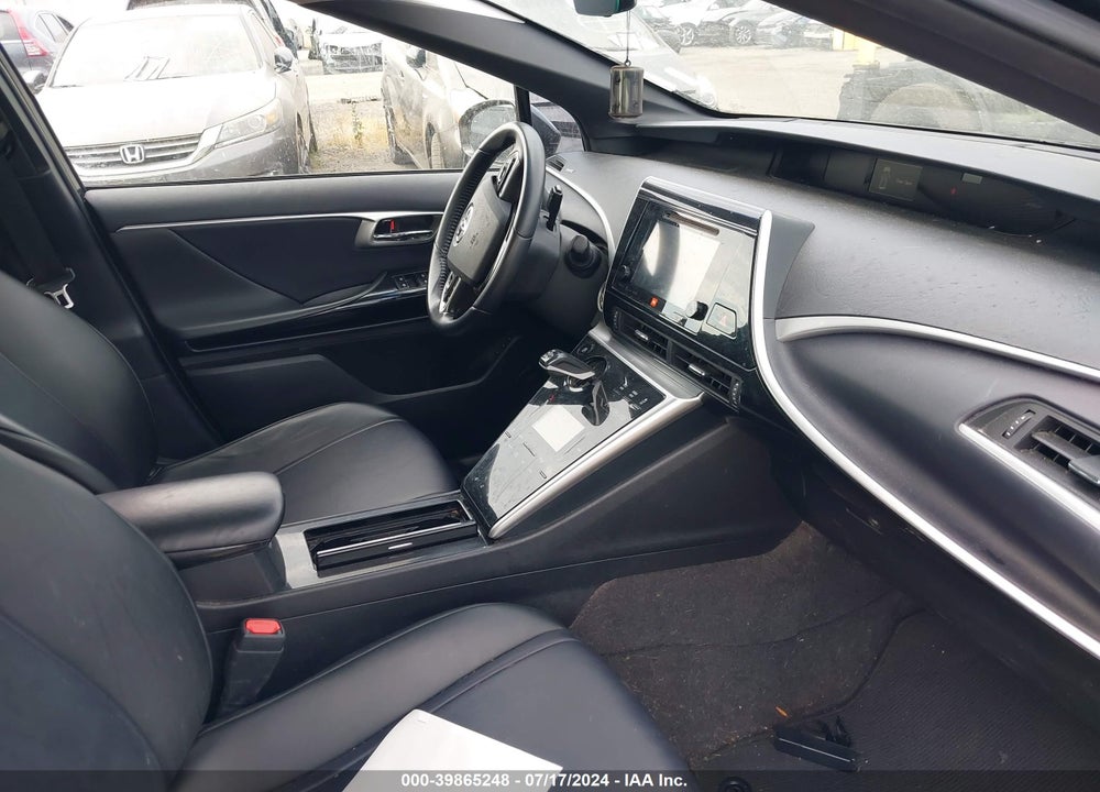 2017 TOYOTA MIRAI VIN: JTDBVRBD2HA002210