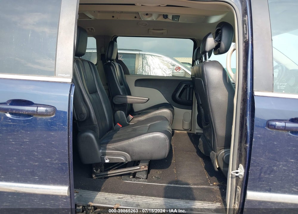 2014 CHRYSLER TOWN & COUNTRY TOURING VIN: 2C4RC1BGXER123865