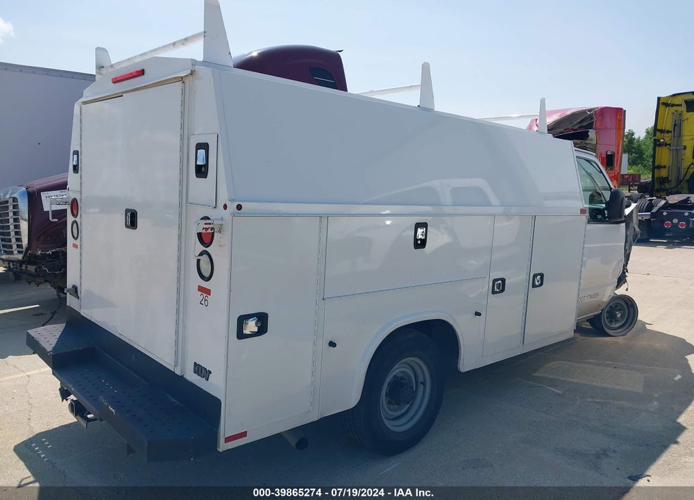 2016 FORD E-350 CUTAWAY VIN: 1FDWE3FL3GDC13358