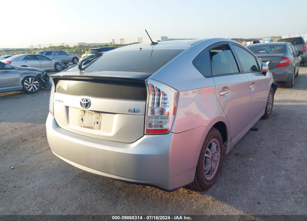 2010 TOYOTA PRIUS II VIN: JTDKN3DUXA0202032