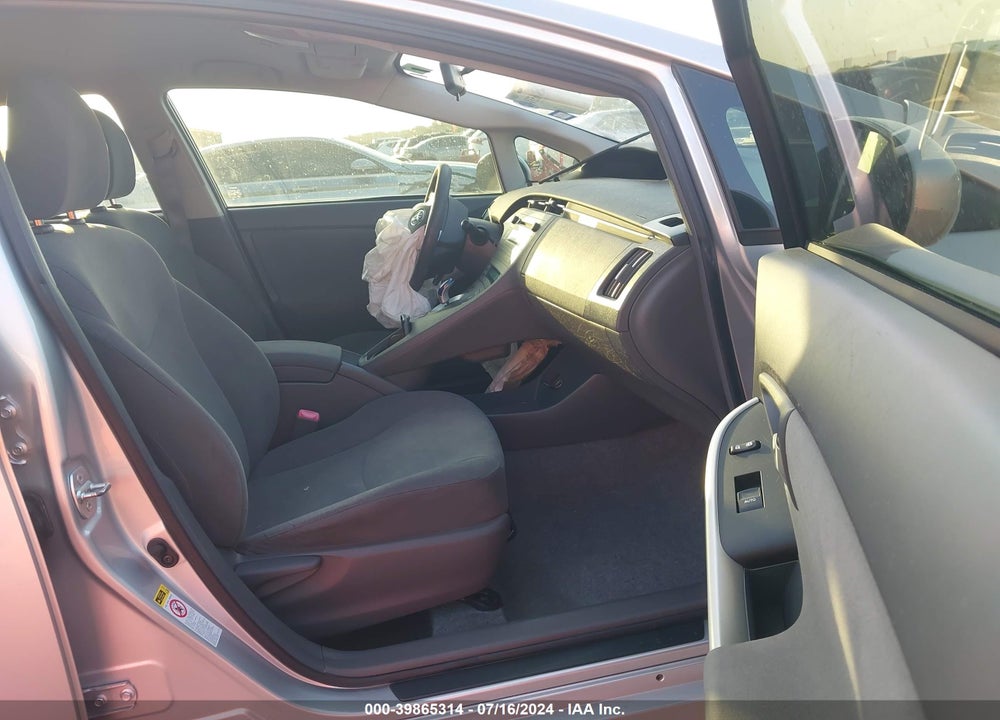 2010 TOYOTA PRIUS II VIN: JTDKN3DUXA0202032