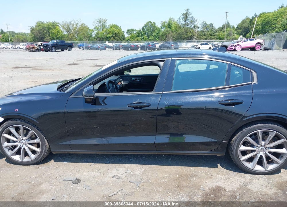 2019 VOLVO S60 T5 MOMENTUM VIN: 7JR102FK7KG013073