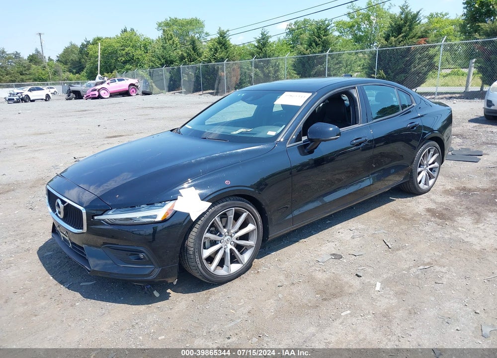 2019 VOLVO S60 T5 MOMENTUM VIN: 7JR102FK7KG013073