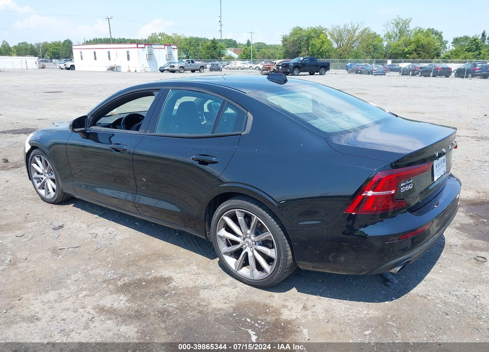 2019 VOLVO S60 T5 MOMENTUM VIN: 7JR102FK7KG013073