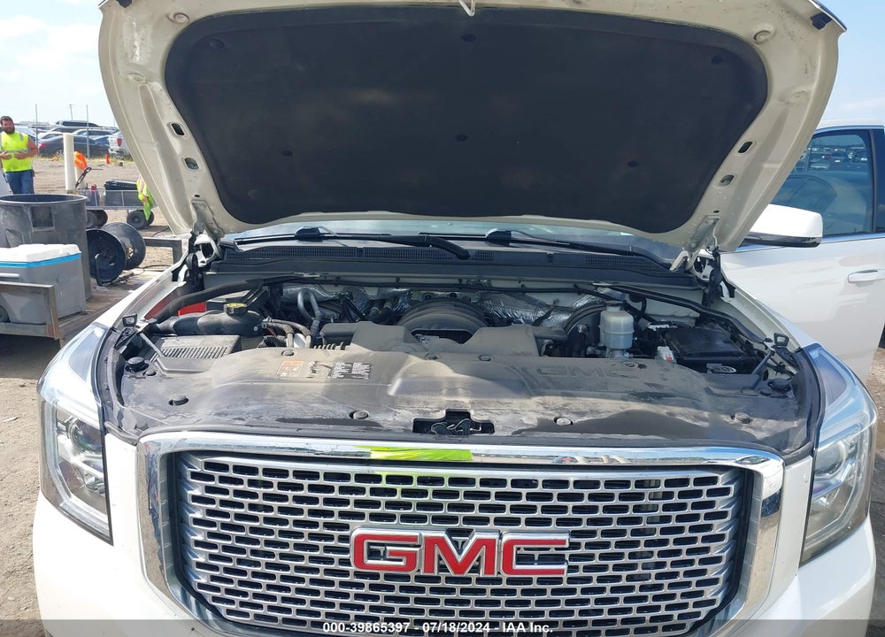 2015 GMC YUKON SLT VIN: 1GKS2BKCXFR197841