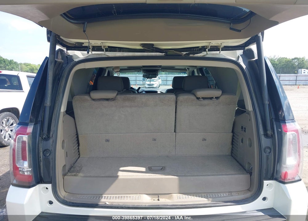 2015 GMC YUKON SLT VIN: 1GKS2BKCXFR197841