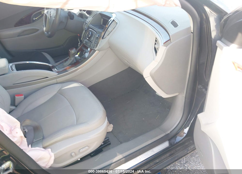 2011 BUICK LACROSSE CXS VIN: 1G4GE5ED8BF393427