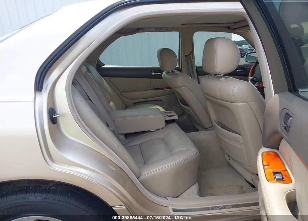2000 LEXUS LS 400 VIN: JT8BH28F0Y0179477
