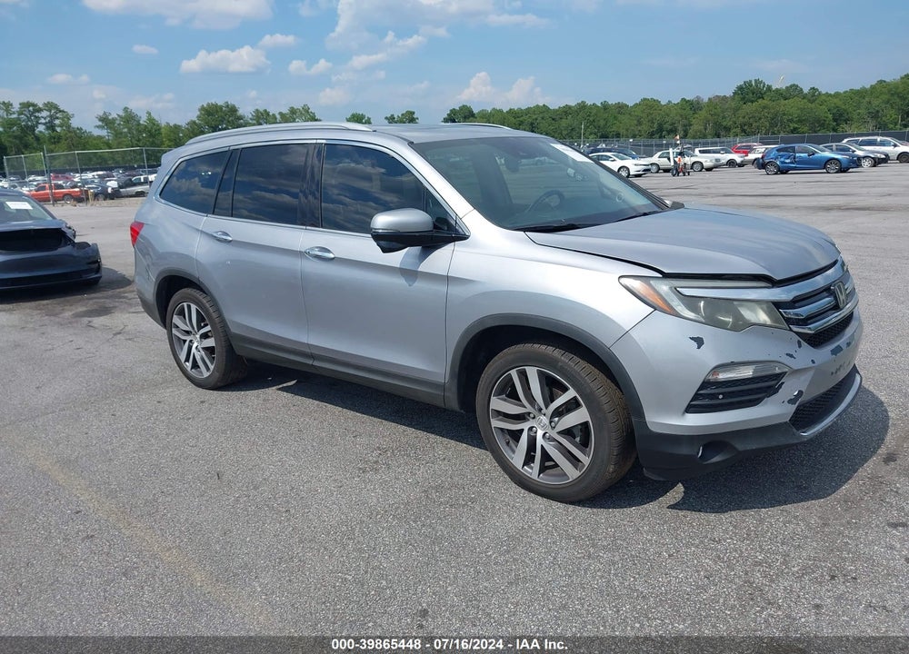 2017 HONDA PILOT TOURING VIN: 5FNYF5H96HB011194