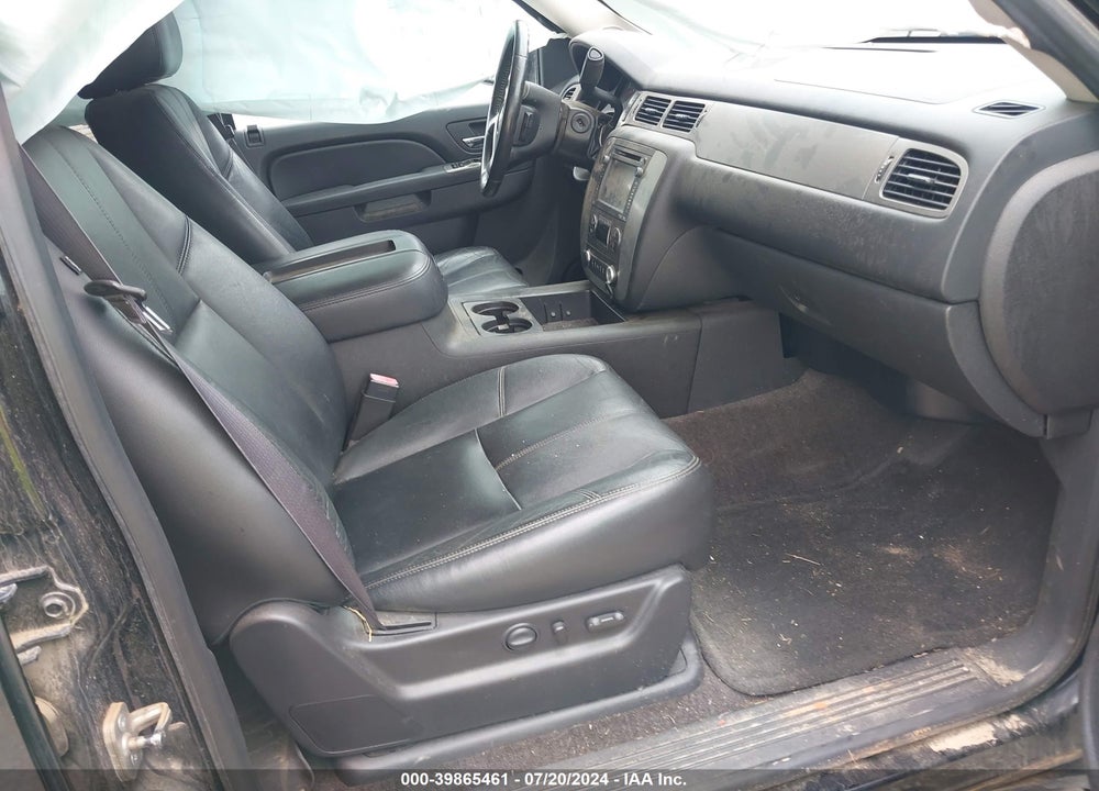 2013 CHEVROLET TAHOE LT VIN: 1GNSKBE09DR364367