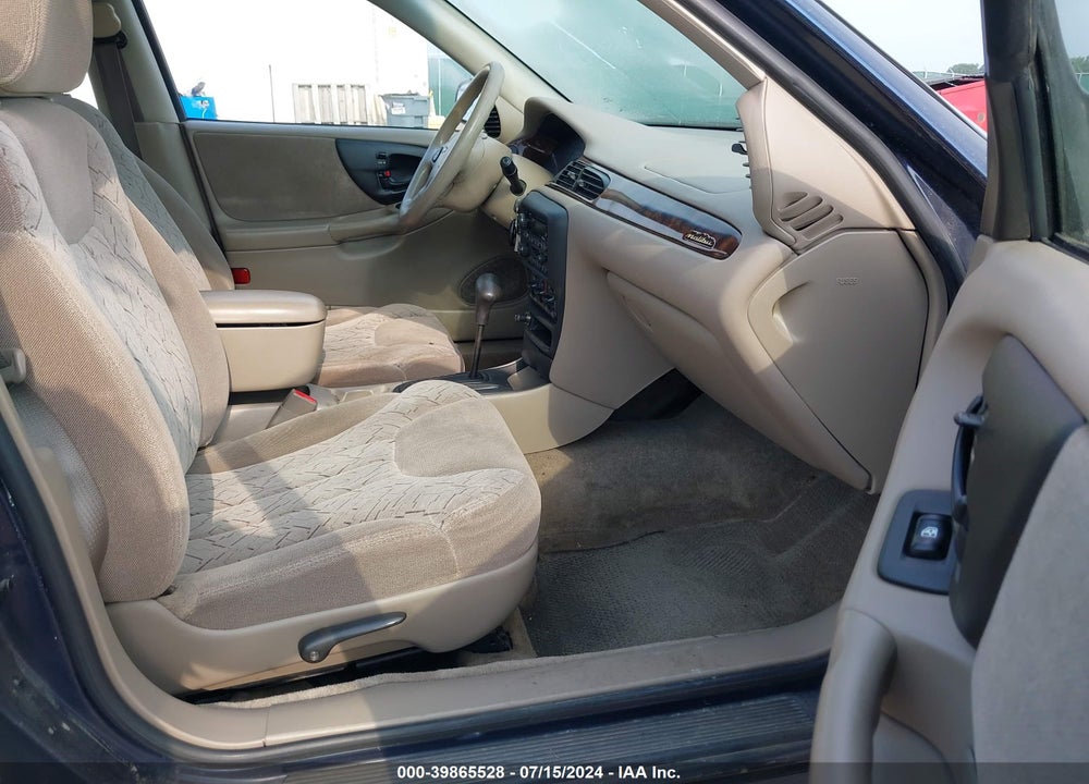 2001 CHEVROLET MALIBU LS VIN: 1G1NE52J316181144