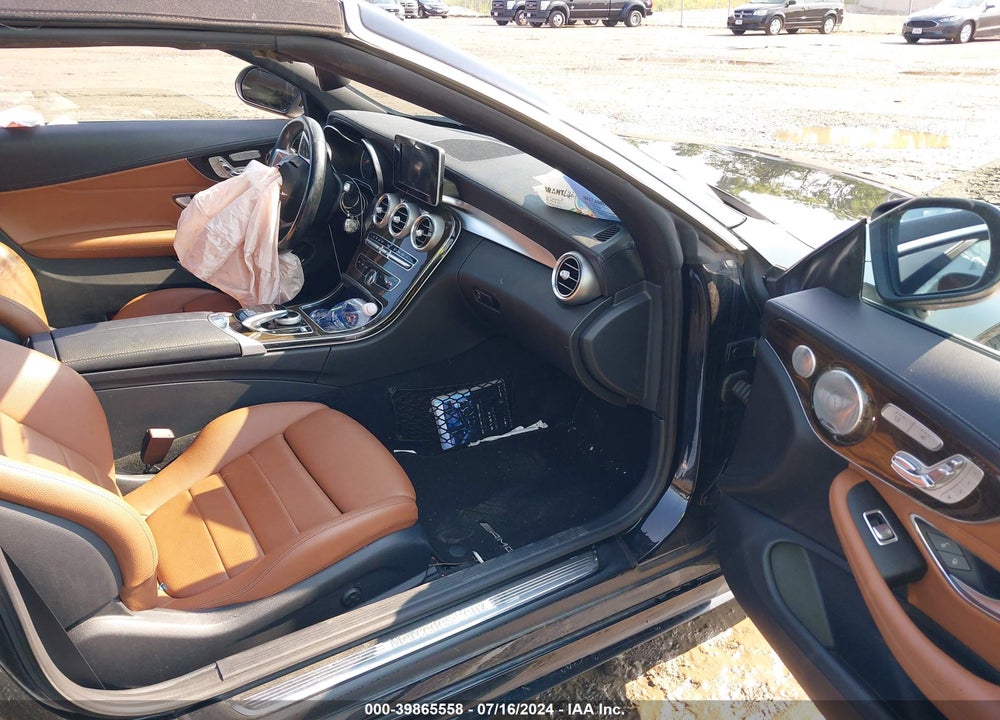 2017 MERCEDES-BENZ C 300 4MATIC VIN: WDDWK4KB5HF488113