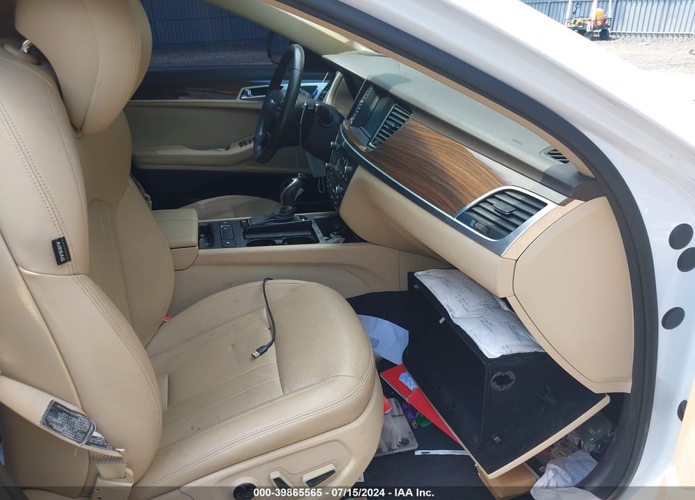 2016 HYUNDAI GENESIS 3.8 VIN: KMHGN4JE5GU119856