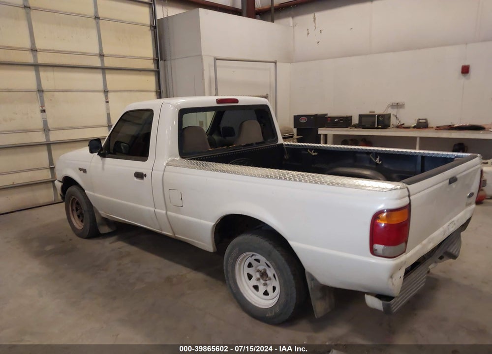 2000 FORD RANGER XLT VIN: 1FTYR10X0YPB06382