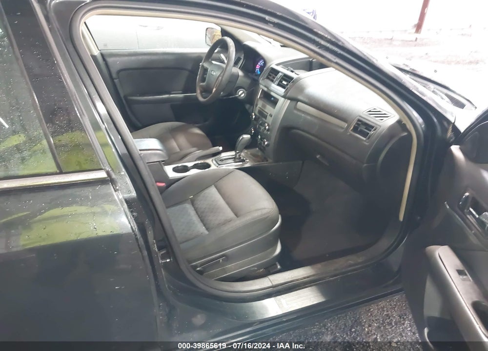 2010 FORD FUSION SE VIN: 3FAHP0HA7AR389707