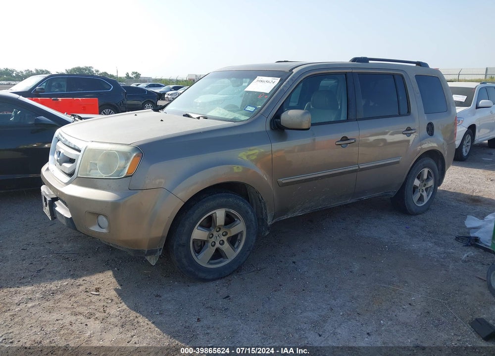 2011 HONDA PILOT EX-L VIN: 5FNYF3H53BB009735