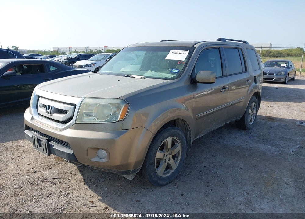 2011 HONDA PILOT EX-L VIN: 5FNYF3H53BB009735