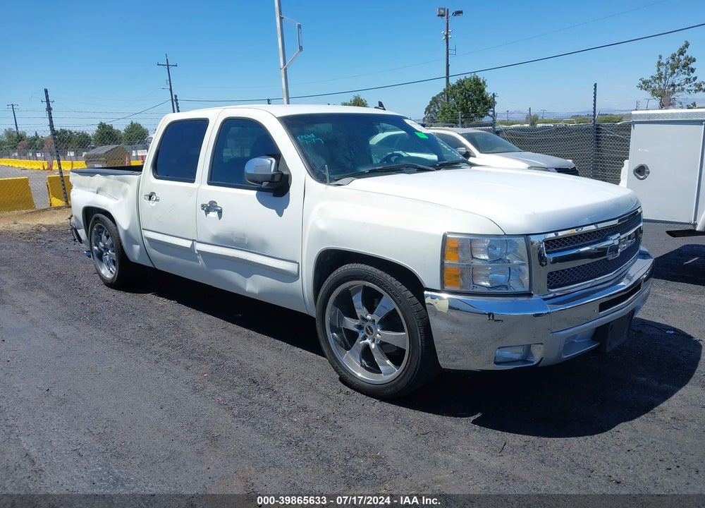 2013 CHEVROLET SILVERADO 1500 VIN: 3GCPCSE08DG153088