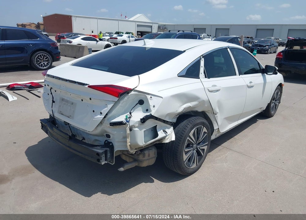 2017 HONDA CIVIC VIN: 19XFC1F82HE020192
