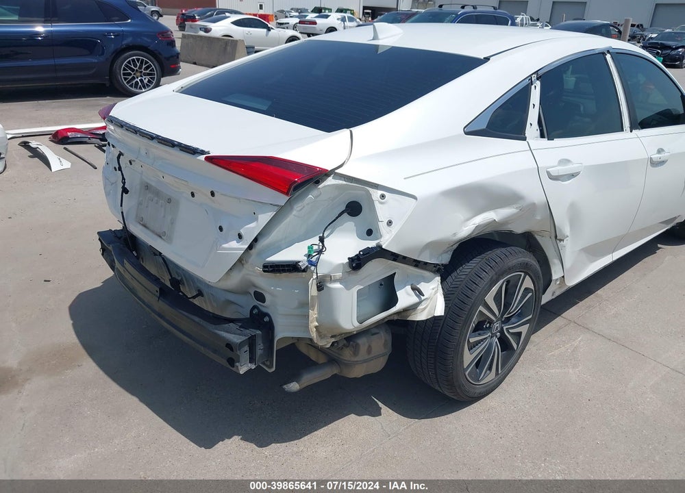 2017 HONDA CIVIC VIN: 19XFC1F82HE020192