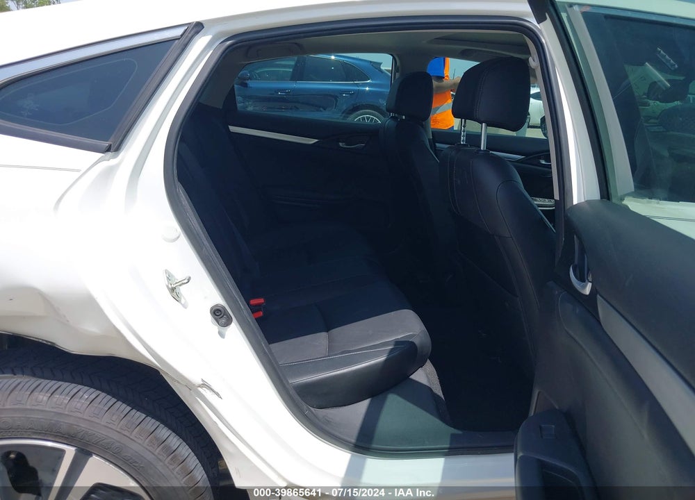 2017 HONDA CIVIC VIN: 19XFC1F82HE020192