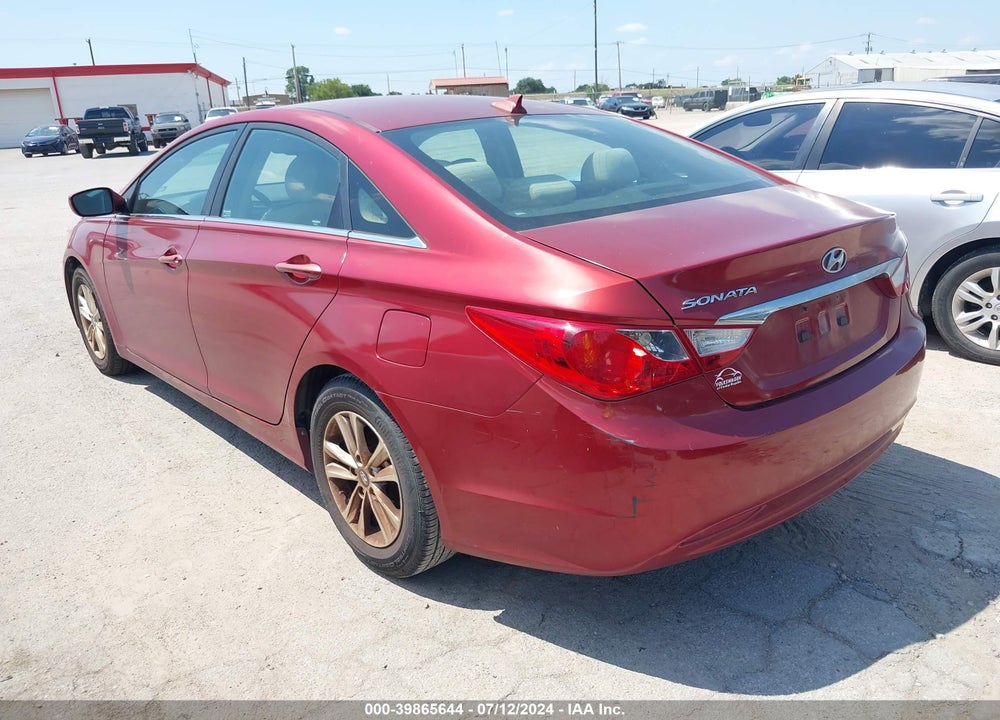 2013 HYUNDAI SONATA GLS VIN: 5NPEB4AC2DH756633