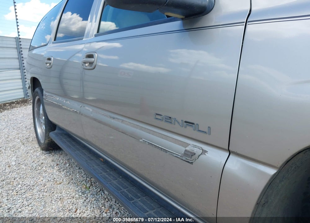 2001 GMC YUKON XL 1500 SLT VIN: 3GKFK16TX1G202969