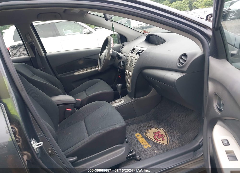 2010 TOYOTA YARIS VIN: JTDBT4K35A4078251