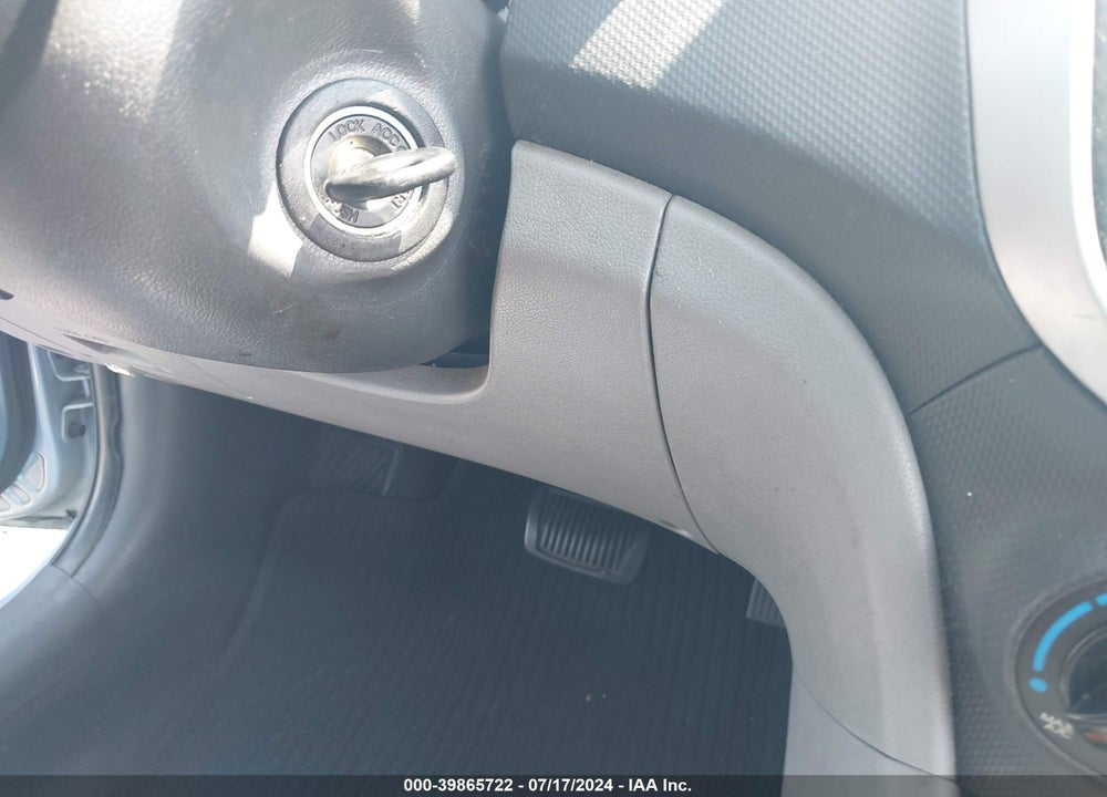 2013 HYUNDAI ACCENT GS VIN: KMHCT5AE0DU098503