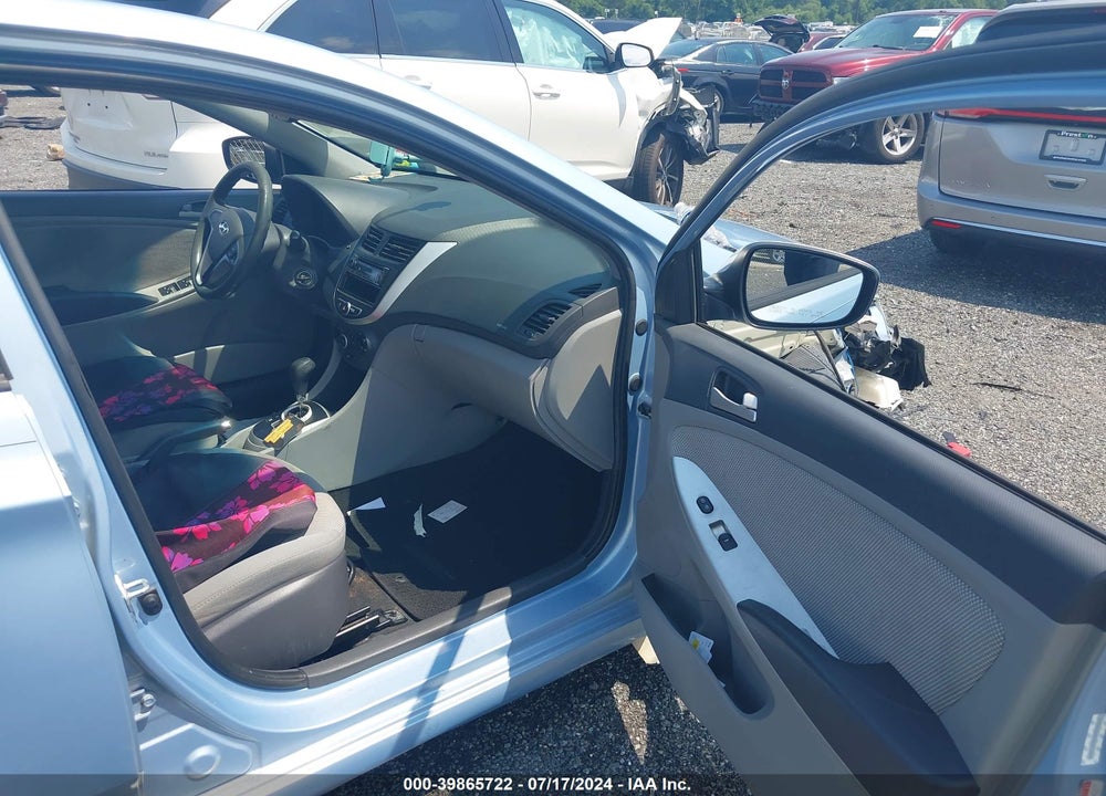 2013 HYUNDAI ACCENT GS VIN: KMHCT5AE0DU098503