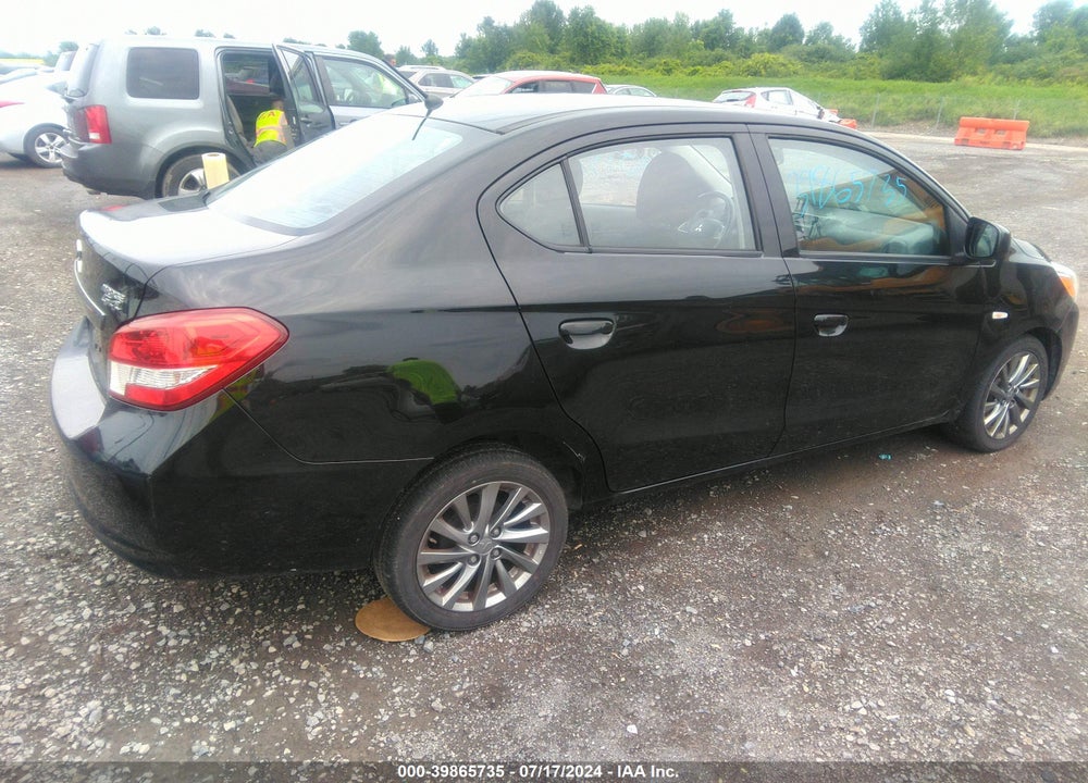 2018 MITSUBISHI MIRAGE G4 ES VIN: ML32F3FJ6JHF02075