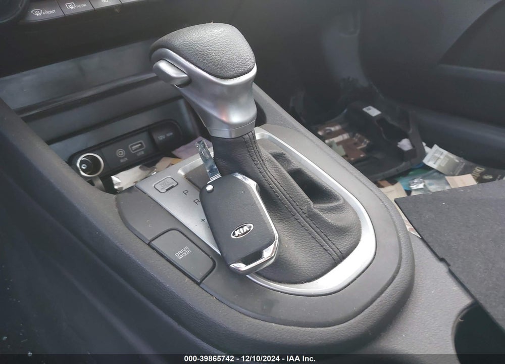 2019 KIA FORTE LXS VIN: 3KPF24AD5KE067734
