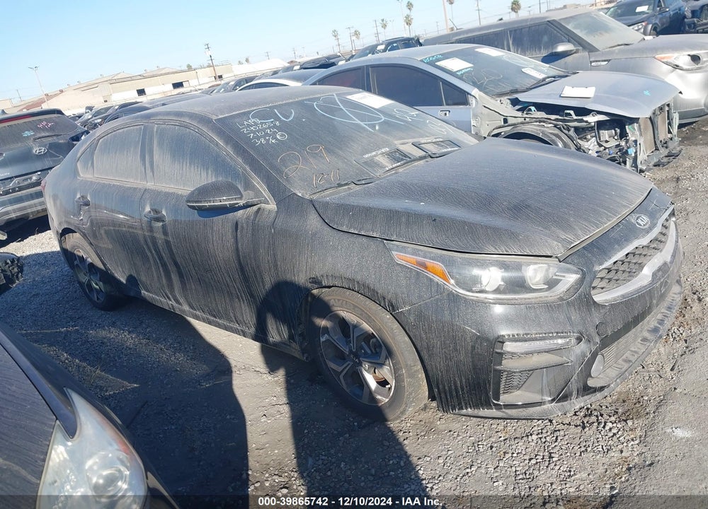2019 KIA FORTE LXS VIN: 3KPF24AD5KE067734