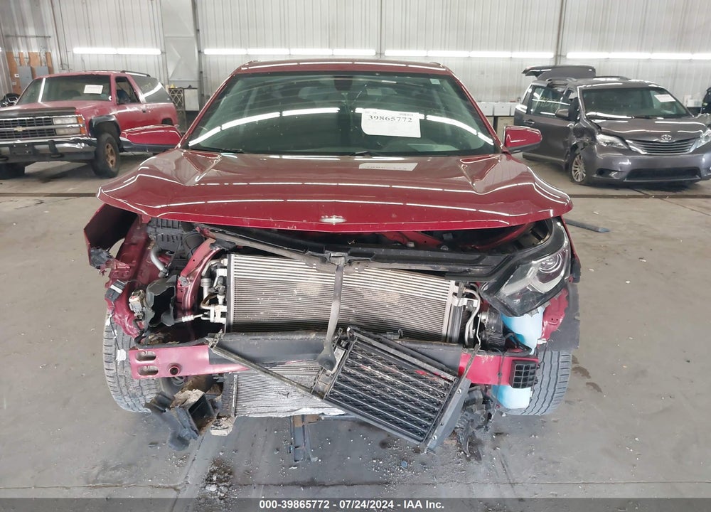 2018 CHEVROLET EQUINOX LT VIN: 2GNAXJEV5J6165522