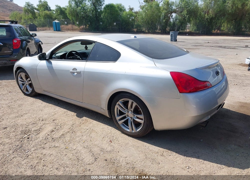 2008 INFINITI G37 JOURNEY VIN: JNKCV64E28M105696