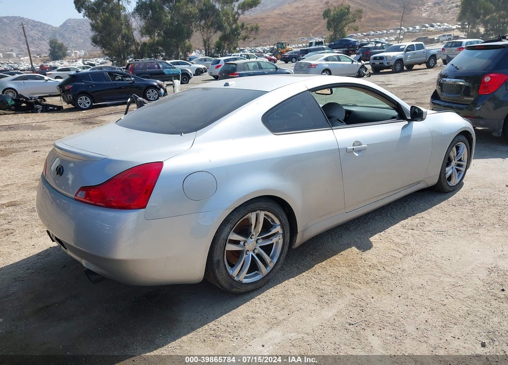 2008 INFINITI G37 JOURNEY VIN: JNKCV64E28M105696