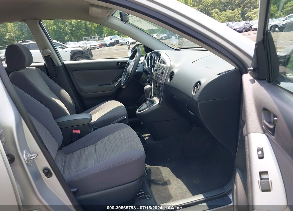 2005 TOYOTA MATRIX VIN: 2T1KR32E45C357803