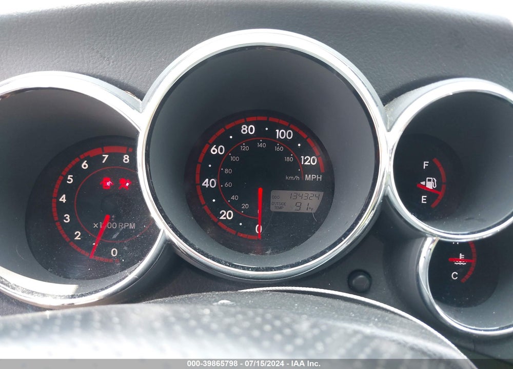 2005 TOYOTA MATRIX VIN: 2T1KR32E45C357803