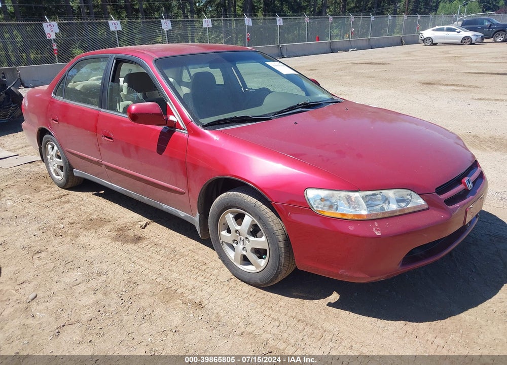 2000 HONDA ACCORD 2.3 SE VIN: JHMCG567XYC006570