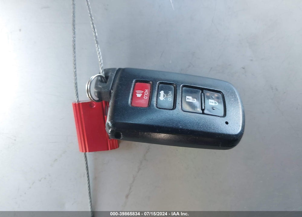 2016 TOYOTA CAMRY XLE VIN: 4T4BF1FK3GR561982