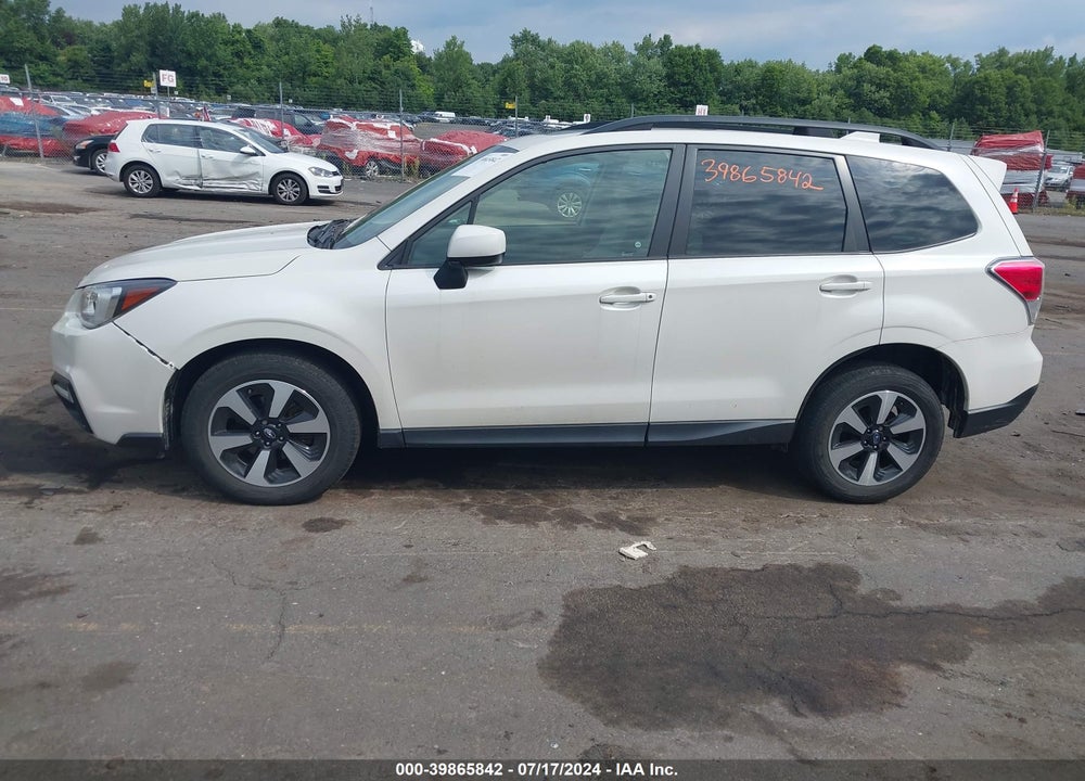 2018 SUBARU FORESTER 2.5I PREMIUM VIN: JF2SJAGC9JH471290
