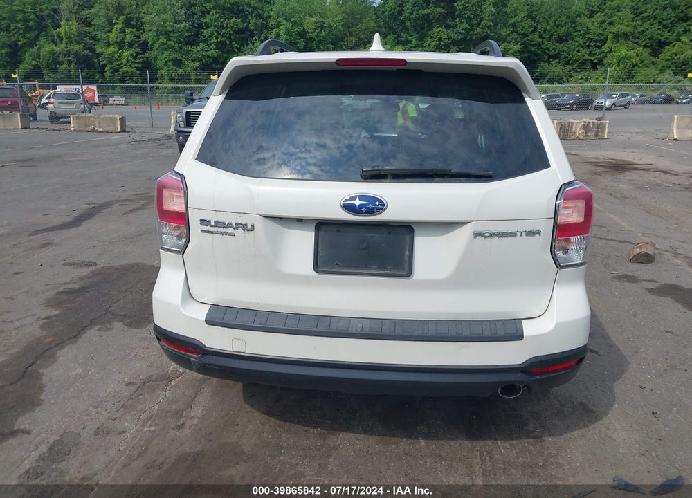 2018 SUBARU FORESTER 2.5I PREMIUM VIN: JF2SJAGC9JH471290