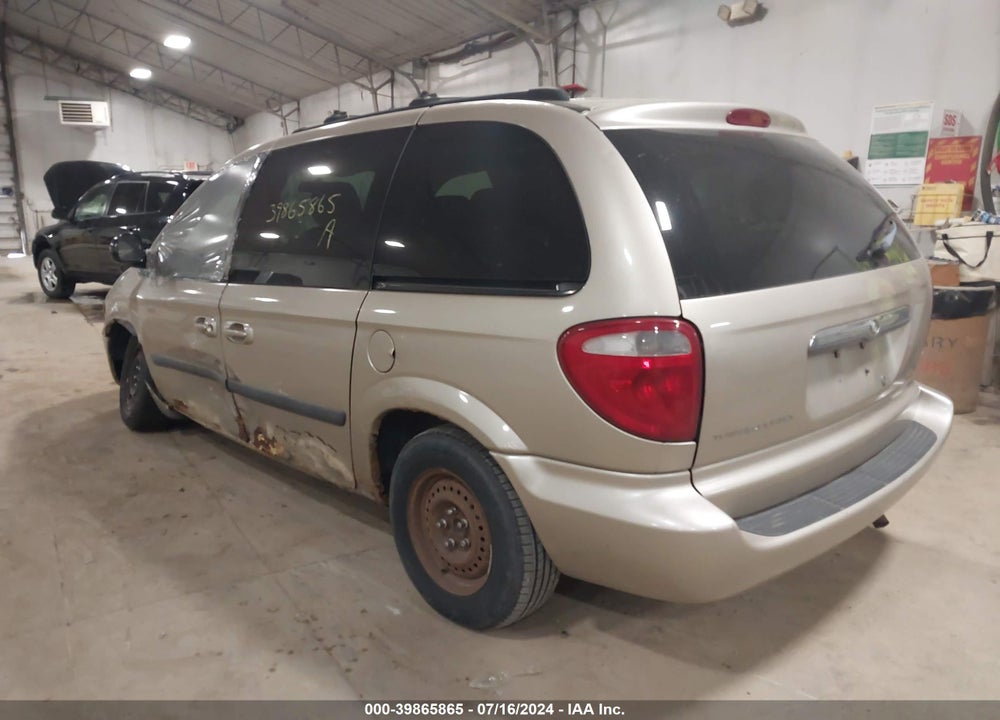 2005 CHRYSLER TOWN & COUNTRY VIN: 1C4GP45RX5B112728